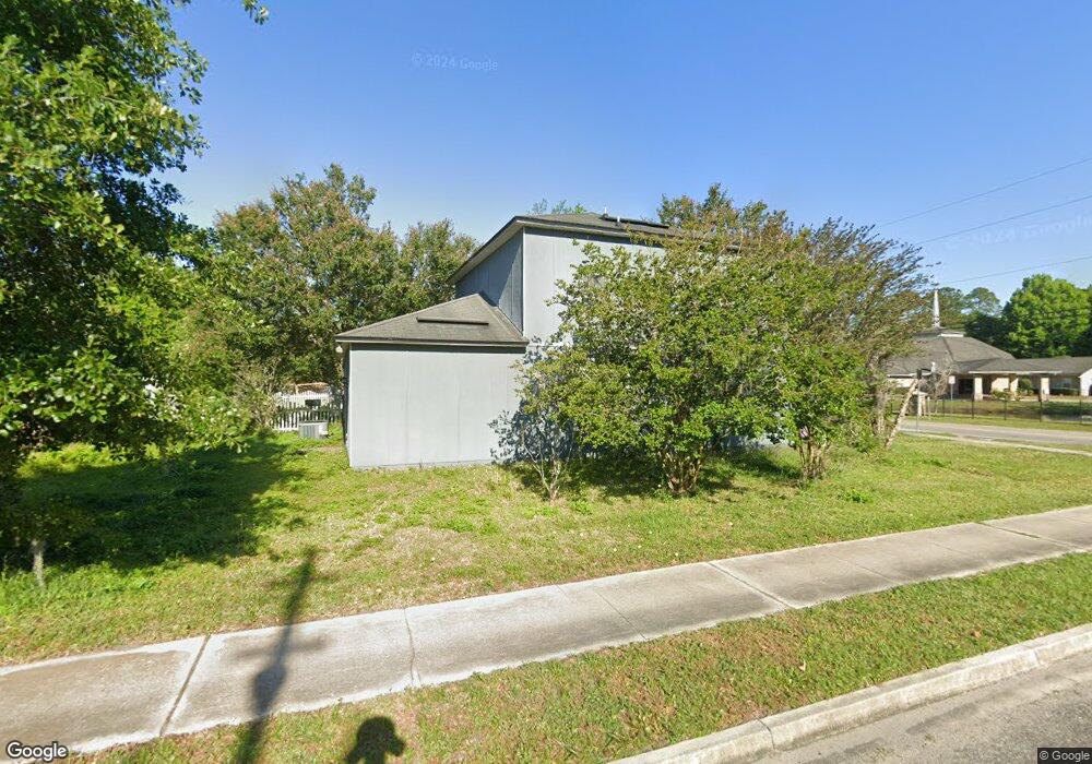 8144 Hillsdale Rd, Jacksonville, FL - photo 1
