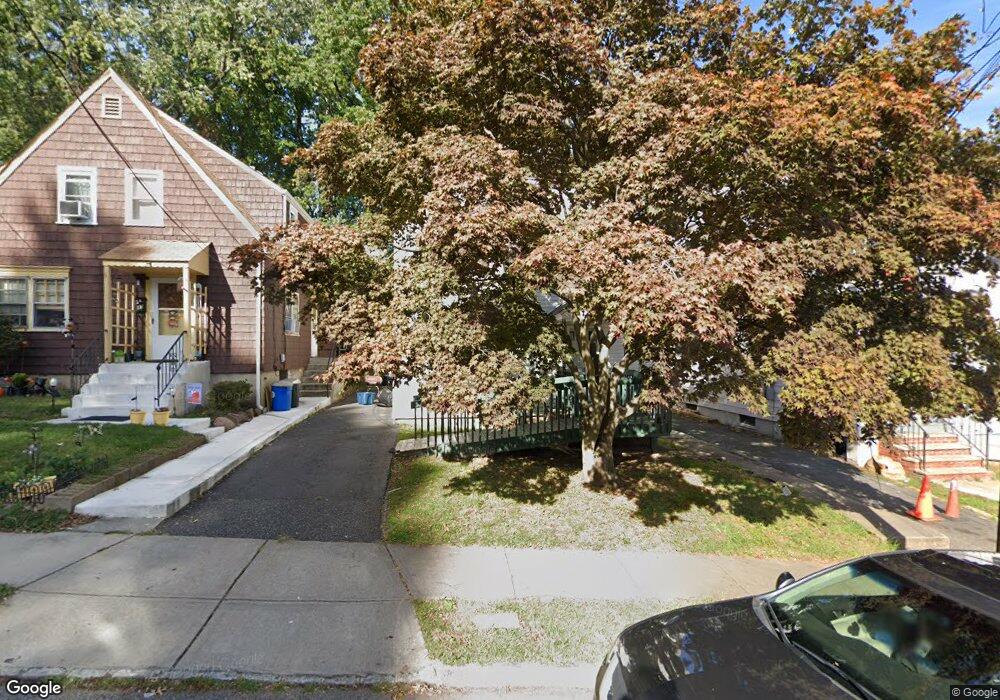 11 Glennon Place unit 2, West Orange, NJ 07052 - photo 1