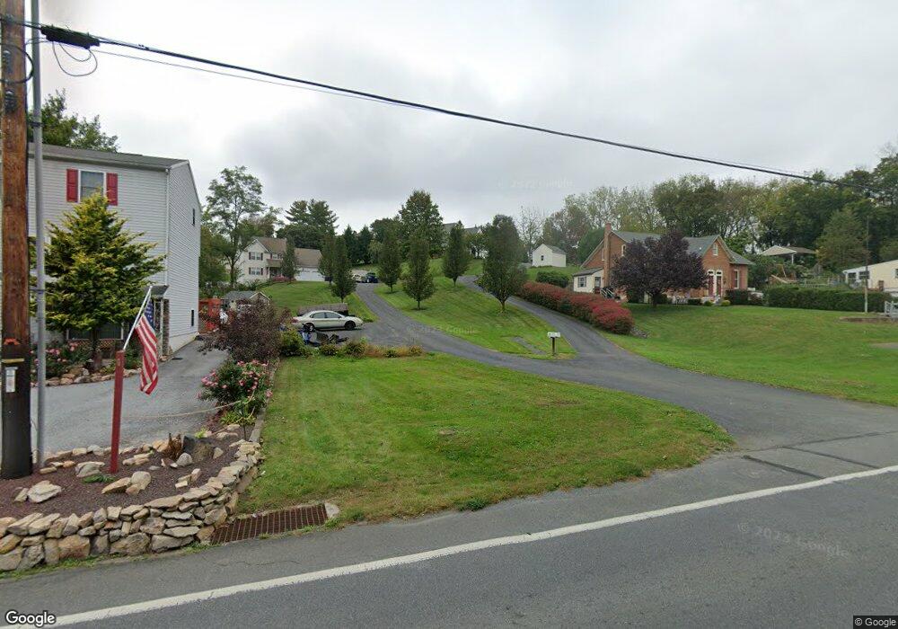 647 S Reading Ave, Boyertown, PA 19512 - photo 1