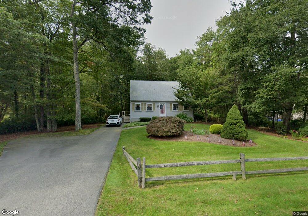 343 Phillips St, Hanson, MA 02341 - photo 1