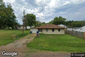 504 S Poplar St, Chamois, MO 65024