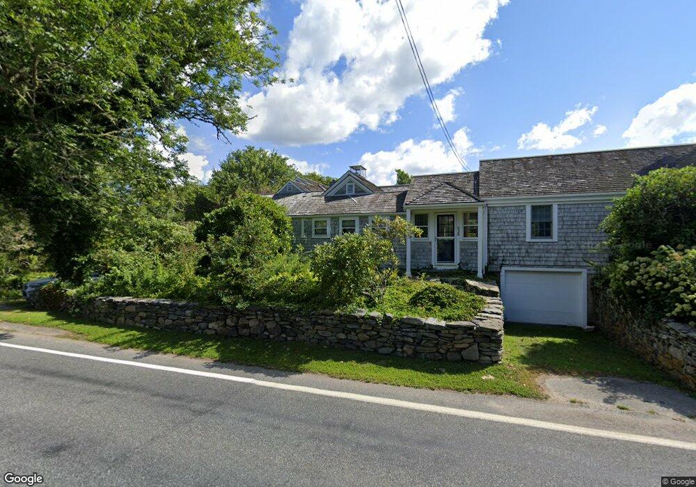 638 W Main Rd, Little Compton, RI 02837 - photo 1