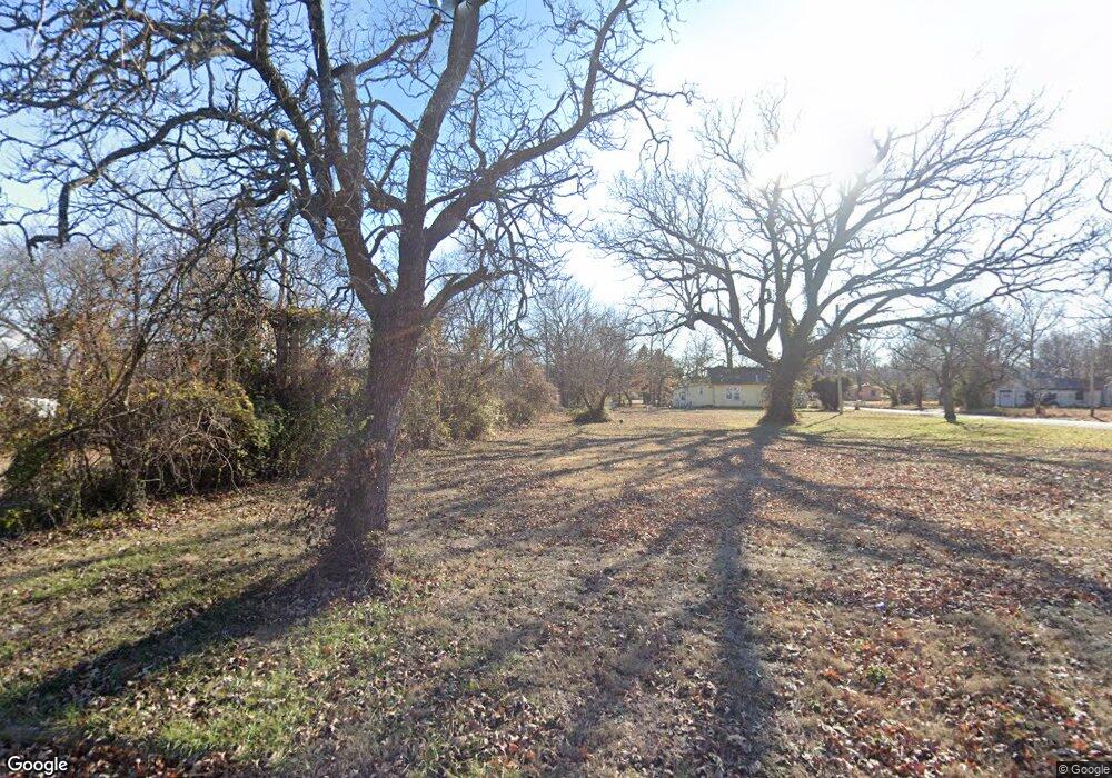 2324 Grand Ave, Parsons, KS 67357 - photo 1