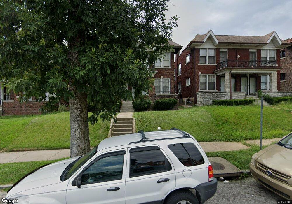 4630 Steinlage Dr unit 4, Saint Louis, MO 63115 - photo 1