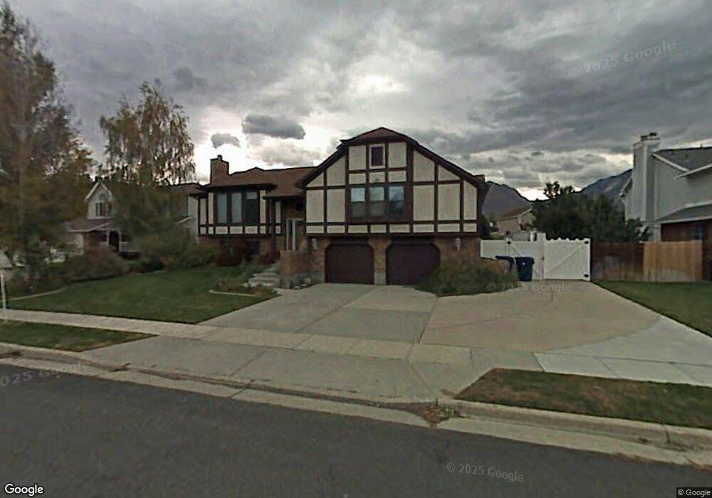 9133 S Peruvian Cir, Sandy, UT 84093 - photo 1