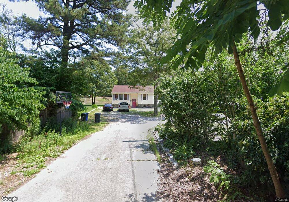 159 Middle Island Rd, Medford, NY 11763 - photo 1