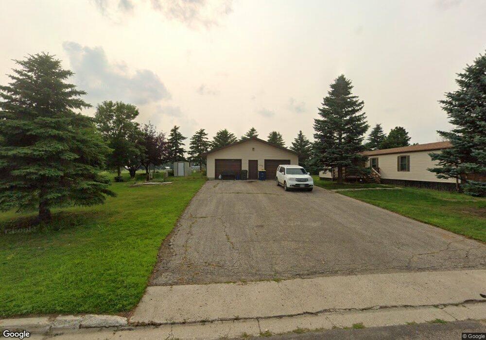 1102 15 1/2 Ave SW, Jamestown, ND 58401 - photo 1