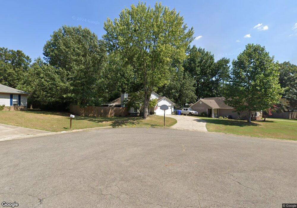 1708 Jennifer Cir, Conway, AR 72034 - photo 1