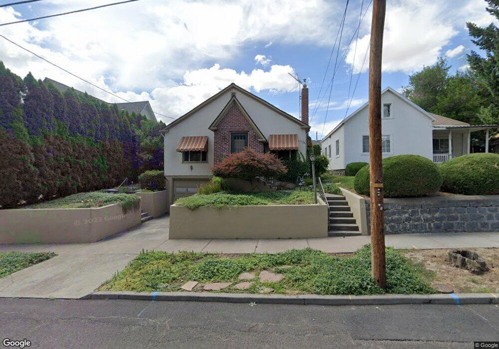 511 NW 8th St, Pendleton, OR 97801 - photo 1