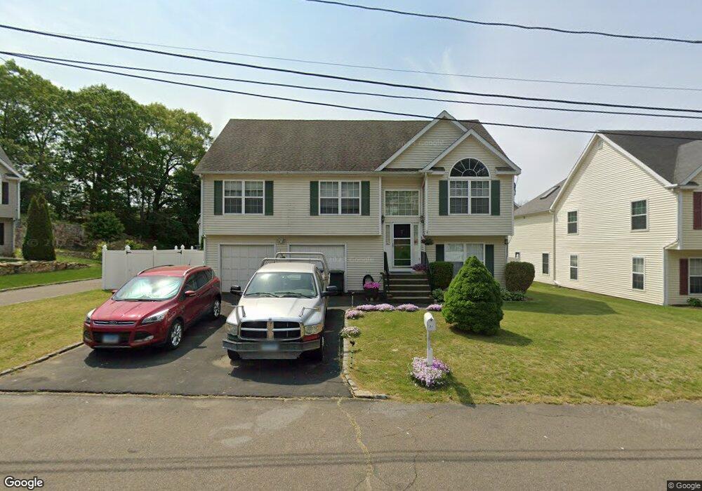 21 Anton Cir, Bridgeport, CT 06606 - photo 1
