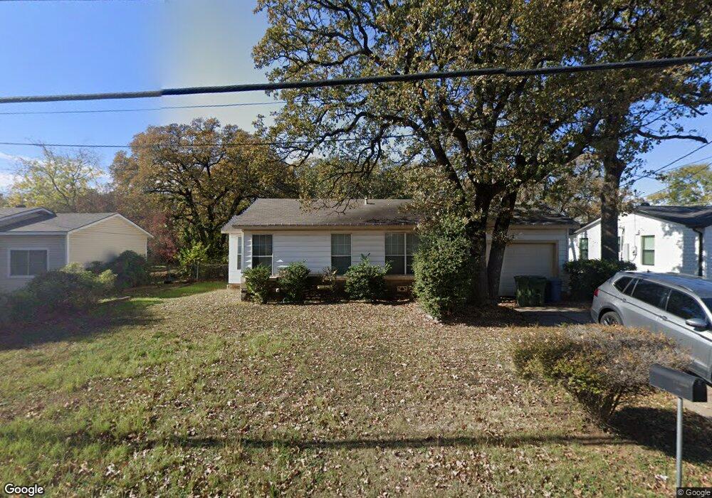 133 Hurstview Dr, Hurst, TX 76053 - photo 1