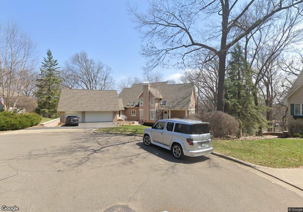 5429 Vining Point Rd, Minnetonka, MN 55345 - photo 1