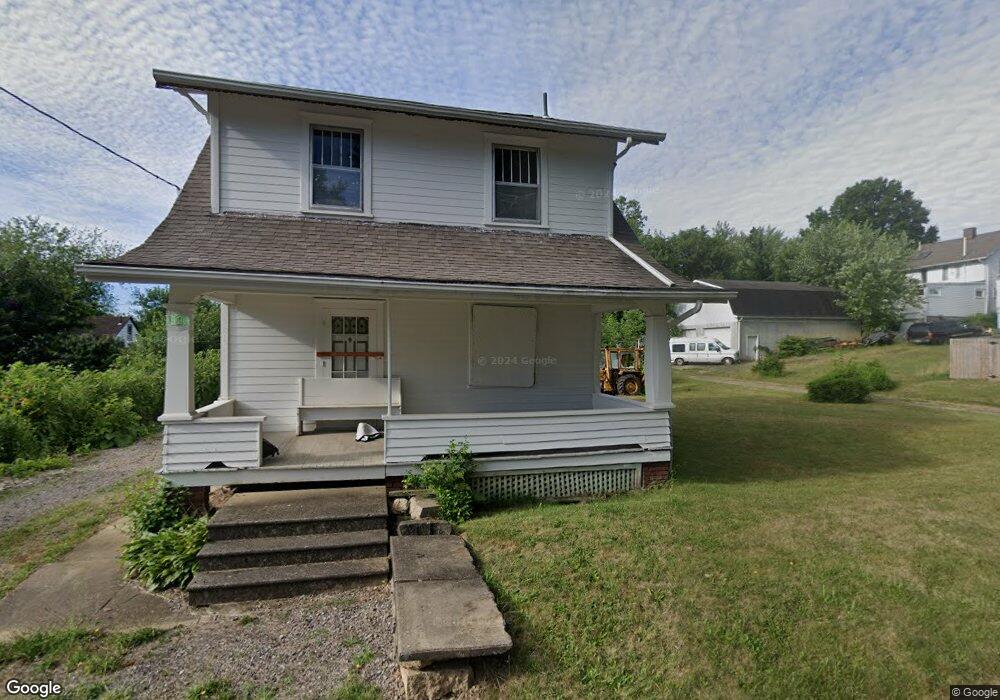 1520 May Place NE, Canton, OH 44705 - photo 1