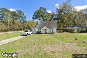 1 Sycamore Ct, Savannah, GA 31406