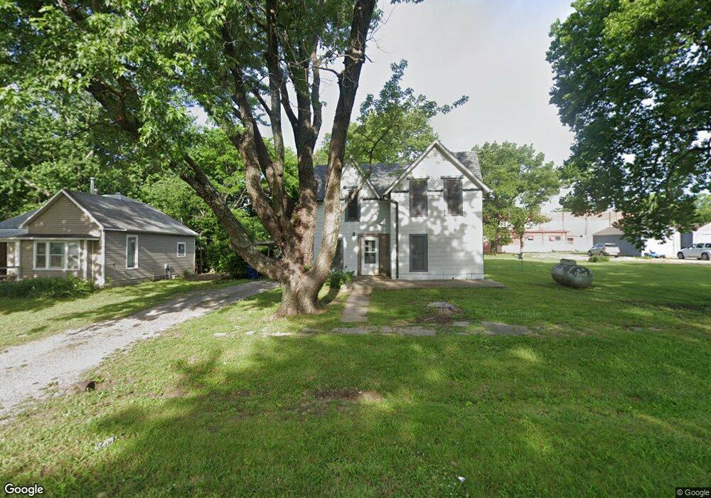 209 Fowler St, Maple Hill, KS 66507 - photo 1