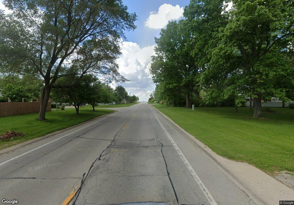 4 Hickory Ln, Camargo, IL 61919 - photo 1