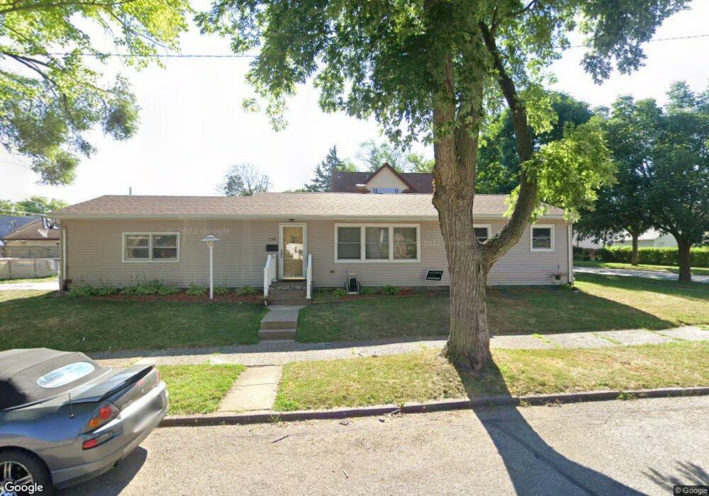 1720 4th St, Moline, IL 61265 - photo 1