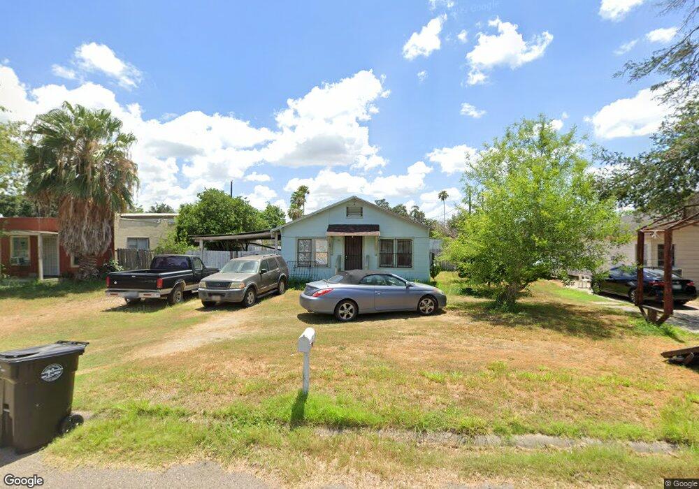 913 S Kansas Ave, Weslaco, TX 78596 - photo 1