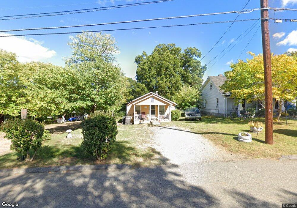 255 Jefferson St, Statesville, NC 28677 - photo 1