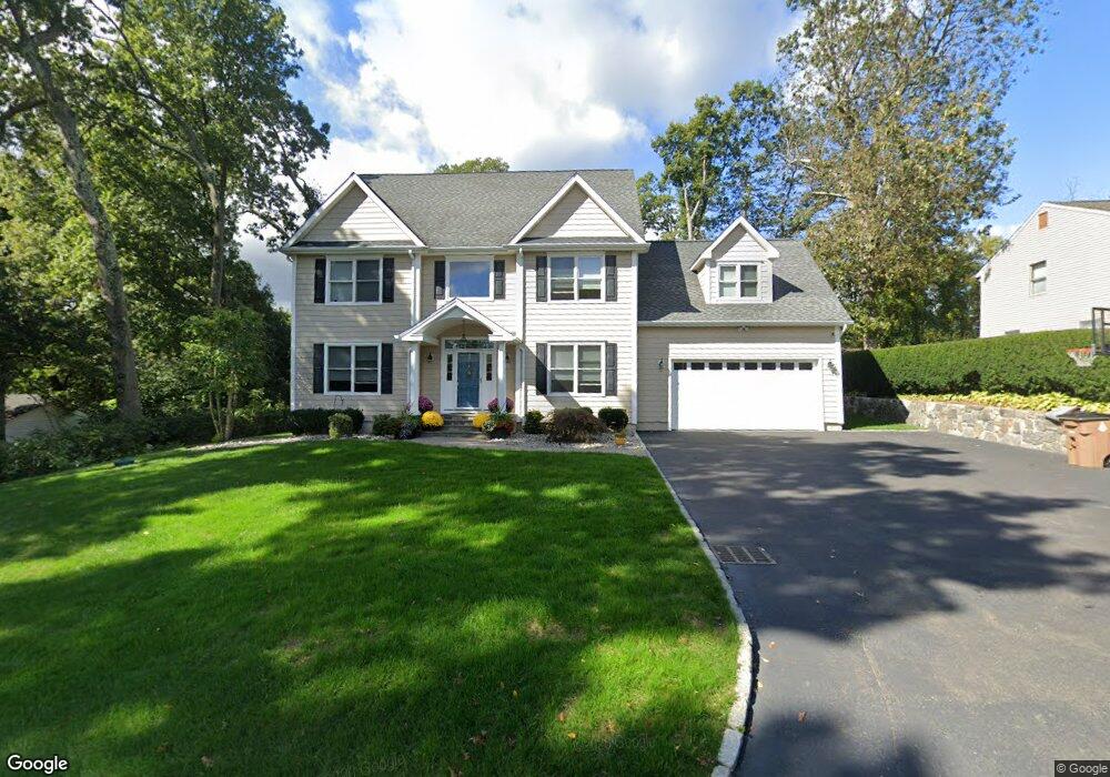 40 Ken Ct, Stamford, CT 06905 - photo 1