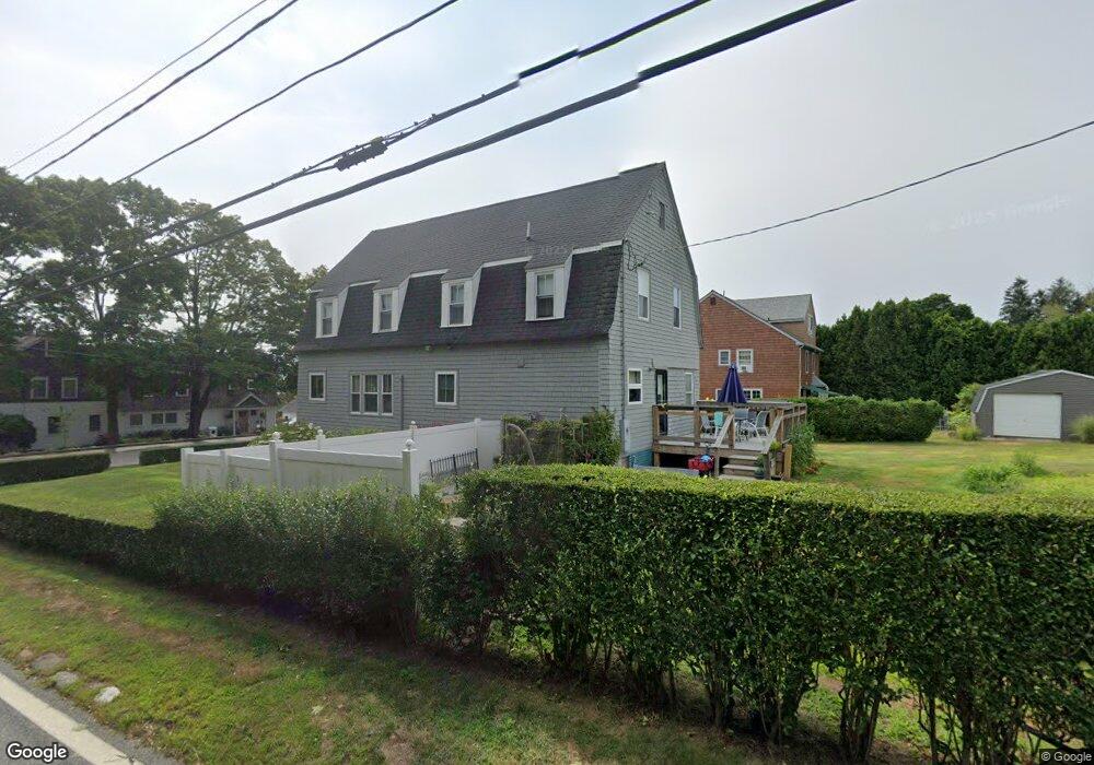 1 Willett Rd, Saunderstown, RI 02874 - photo 1