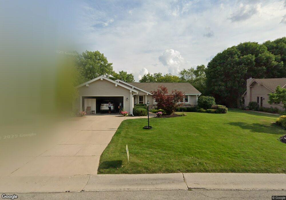 N76W15727 Countryside Dr, Menomonee Falls, WI 53051 - photo 1