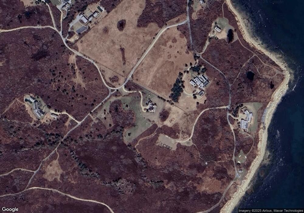 18 Spruce Gate Rd unit 1, Chilmark, MA 02535 - photo 1