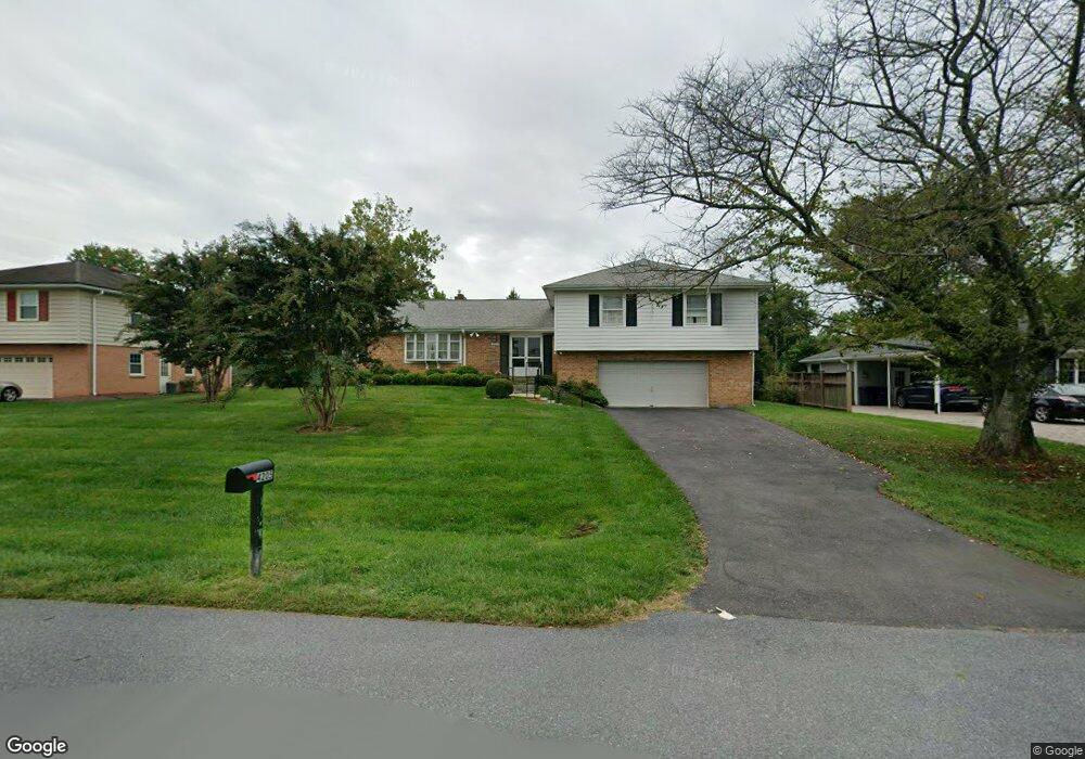 4205 Queen Mary Dr, Olney, MD 20832 - photo 1