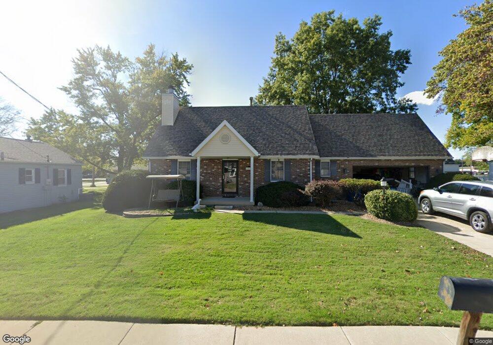 405 N Donk Ave, Maryville, IL 62062 - photo 1