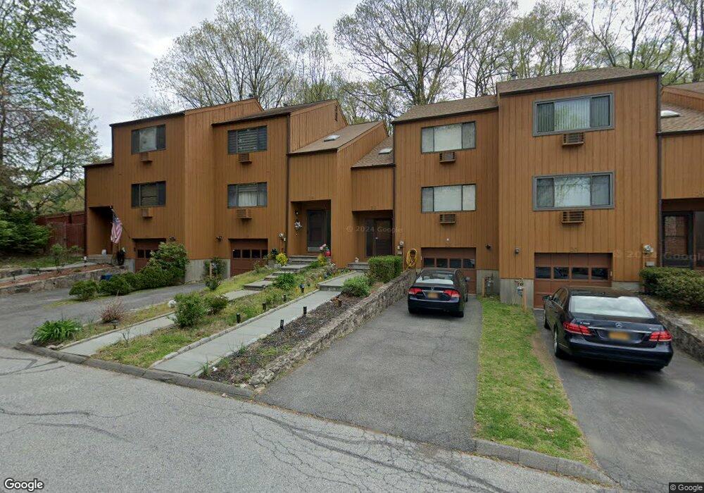 24 Lark Ln, Croton On Hudson, NY 10520 - photo 1