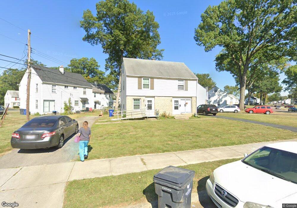 4000 Beechbank Rd unit 2, Columbus, OH 43213 - photo 1