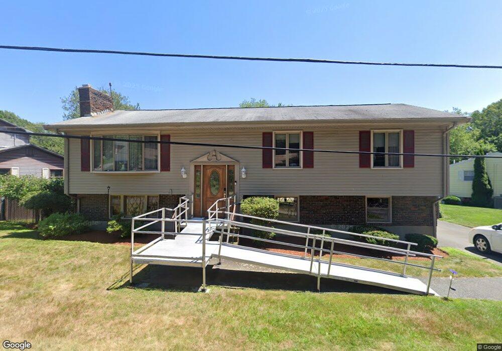 3 Cliff Rd, Saugus, MA 01906 - photo 1