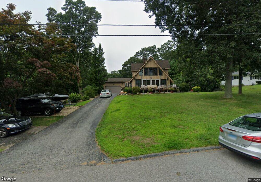 25 Tanglewood Dr, Norwich, CT 06360 - photo 1