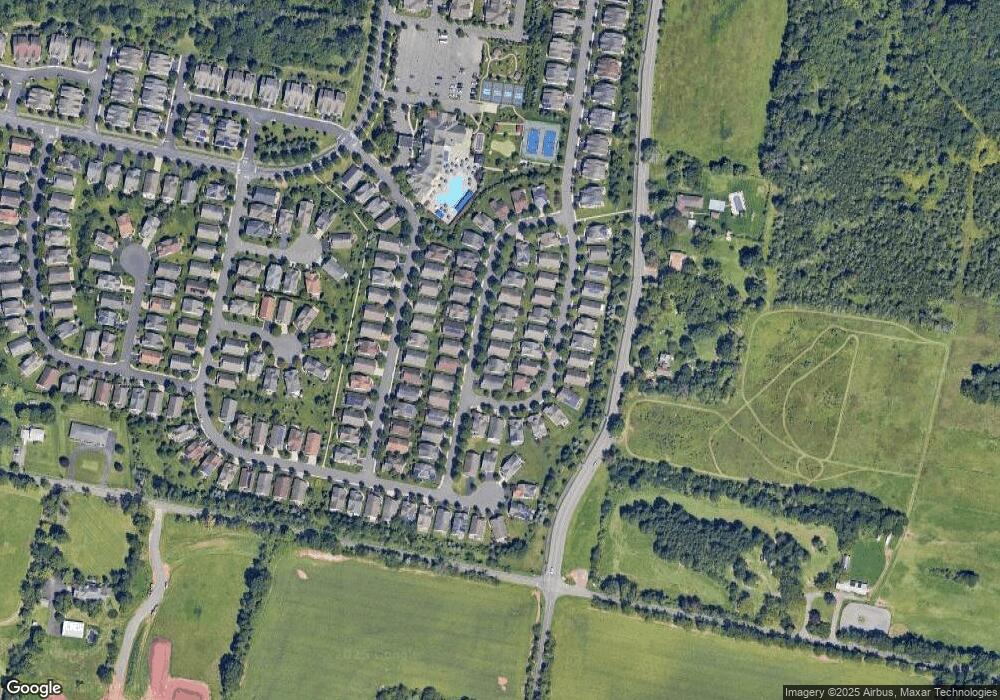 9 Benjamin St, Somerset, NJ 08873 - photo 1