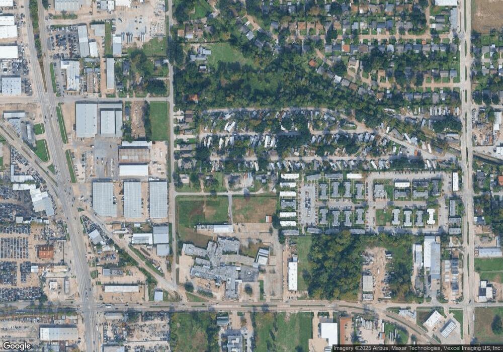 5740 Stuebner Airline Rd, Houston, TX 77091 - photo 1