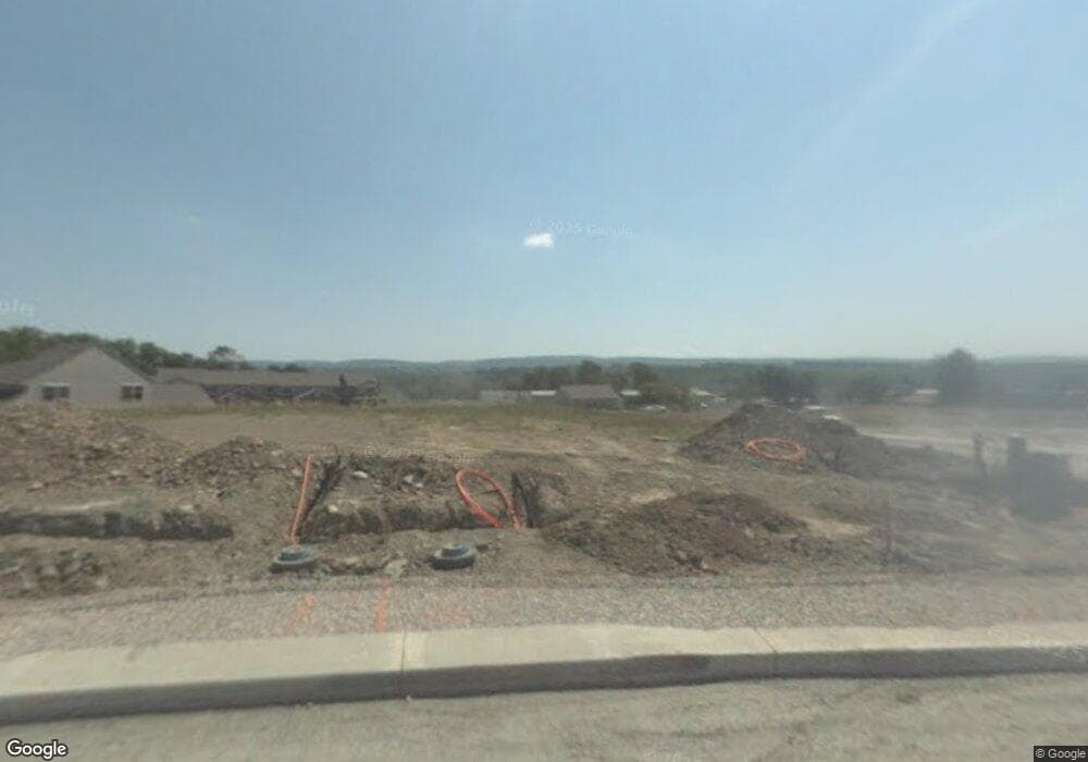 65 Cremard Blvd, Duryea, PA 18642 - photo 1