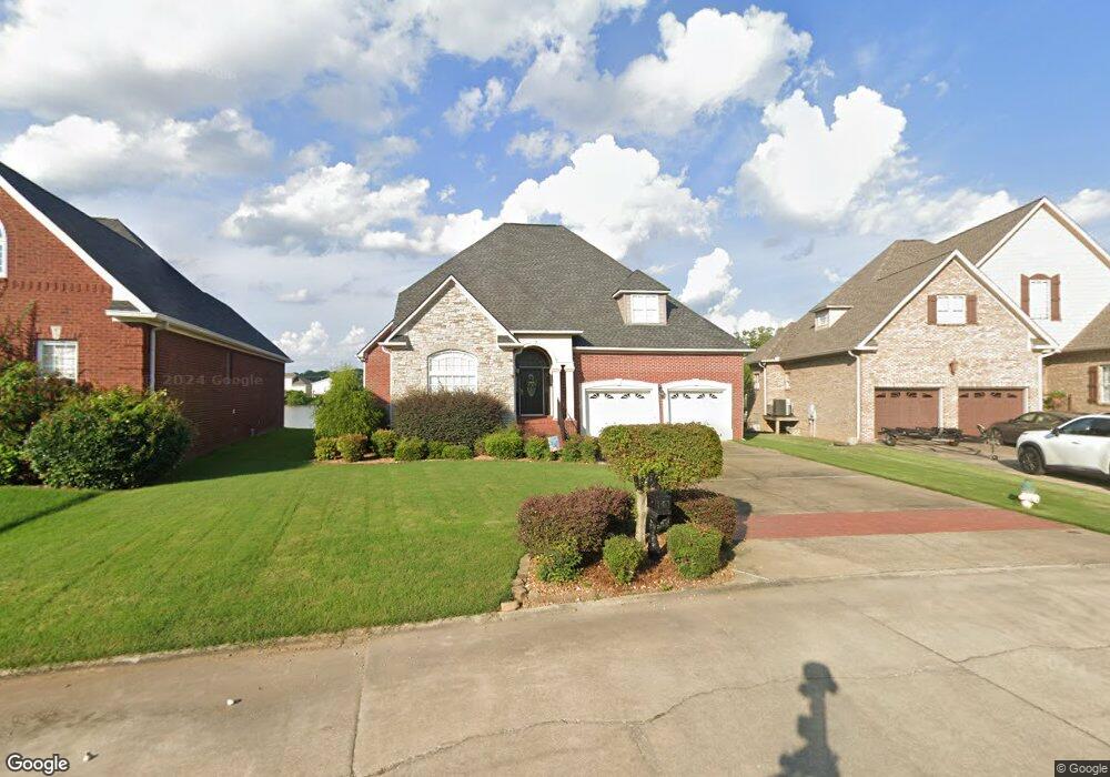 219 Lakepoint Dr, Gadsden, AL 35901 - photo 1