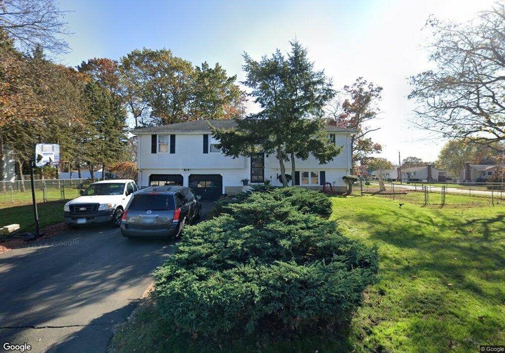 11 Westridge St, Windsor, CT 06095 - photo 1