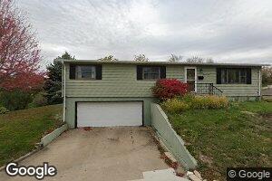 307 14th St, Corning, IA 50841