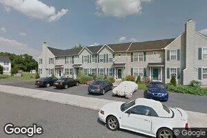 605 Abbe Ct, Freemansburg, PA 18017