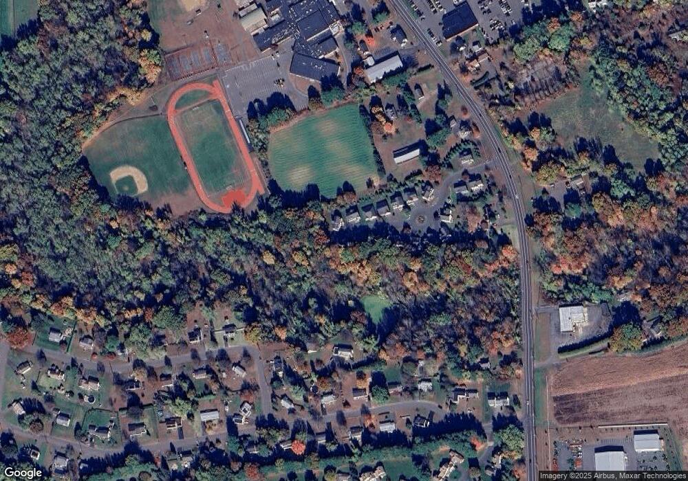 21 Masons Brook Ln unit 21, East Windsor, CT 06088 - photo 1