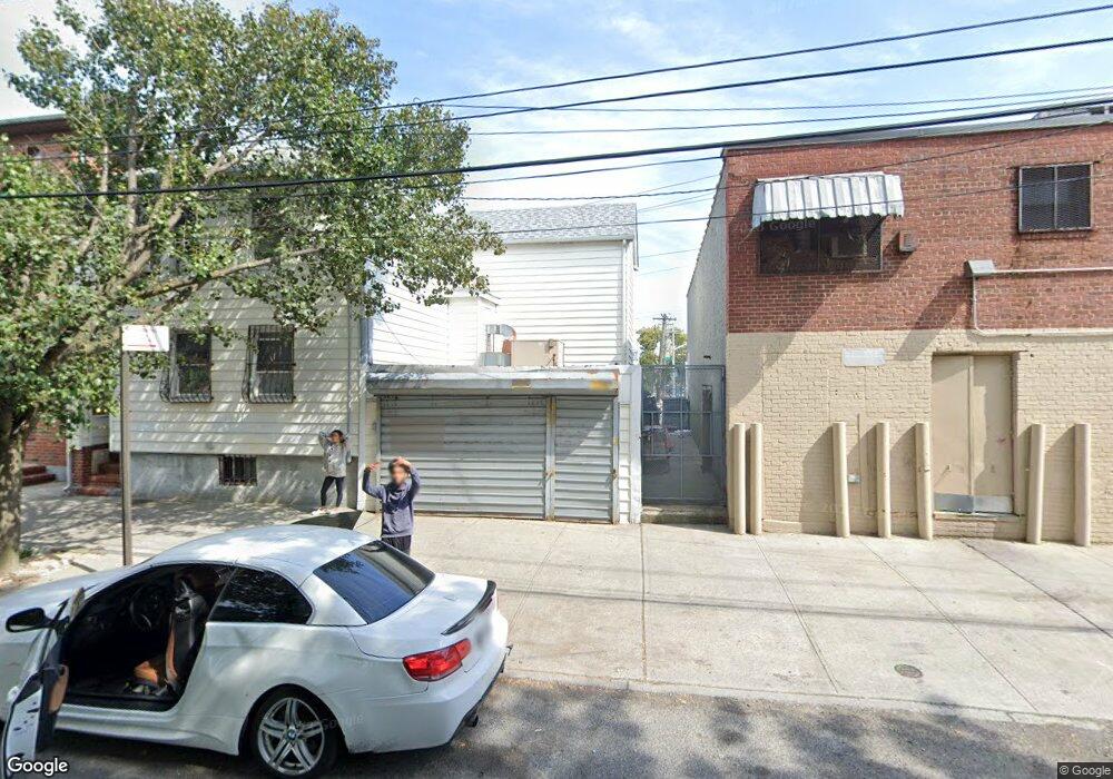 107-49 93rd St, Jamaica, NY 11417 - photo 1