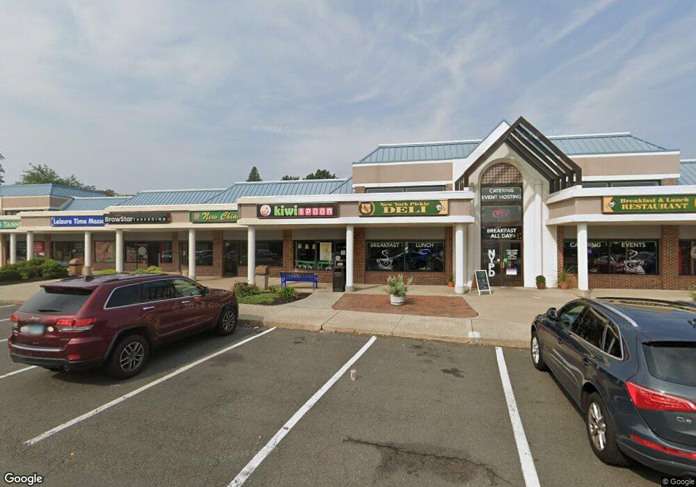 397 Cromwell Ave, Rocky Hill, CT 06067 - photo 1