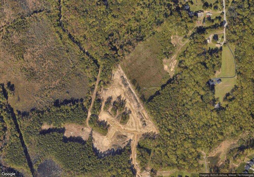 9544 Halifax Green Dr, Mechanicsville, VA 23116 - photo 1