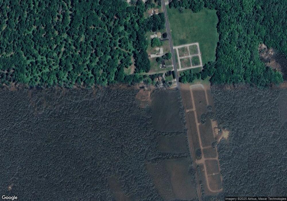 697 N Woodstock Rd, Southbridge, MA 01550 - photo 1