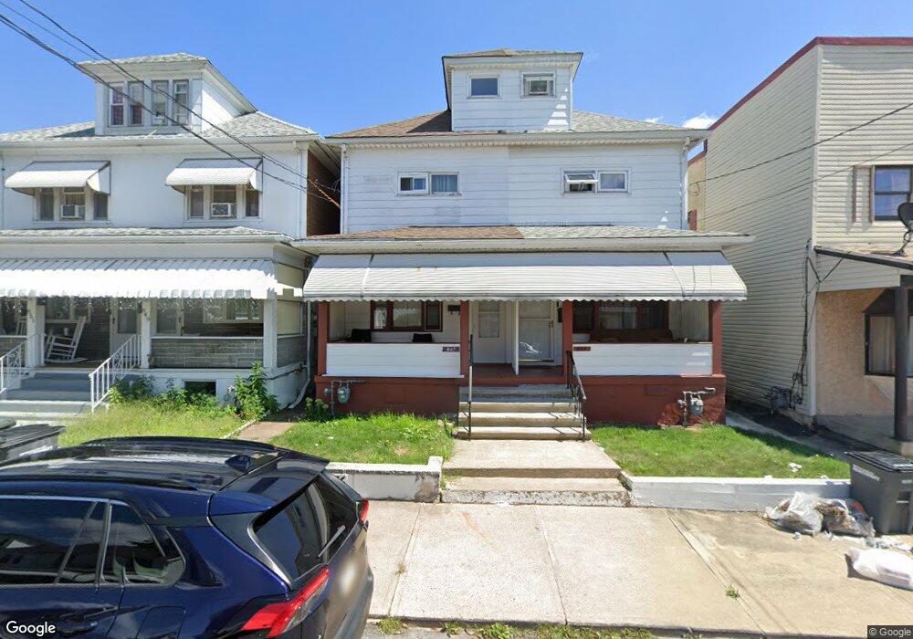 847 N Locust St, Hazleton, PA 18201 - photo 1