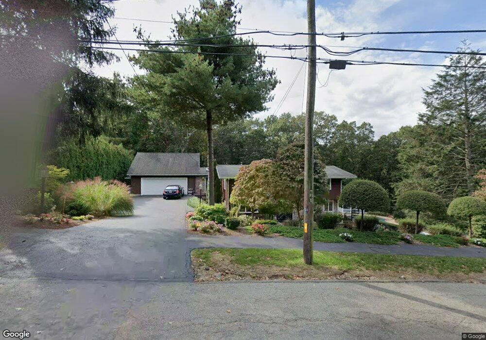 58 Leslie Rd, Waltham, MA 02451 - photo 1