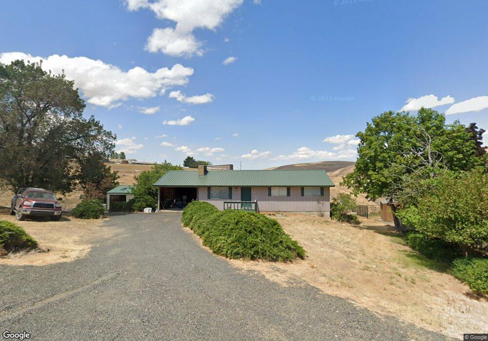 215 Willow View Dr, Heppner, OR 97836 - photo 1