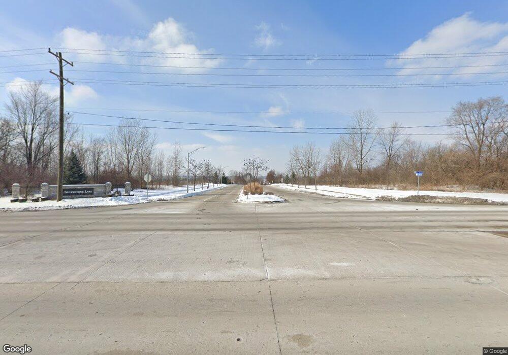 19N525 Route 25, Barrington Hills, IL 60010 - photo 1