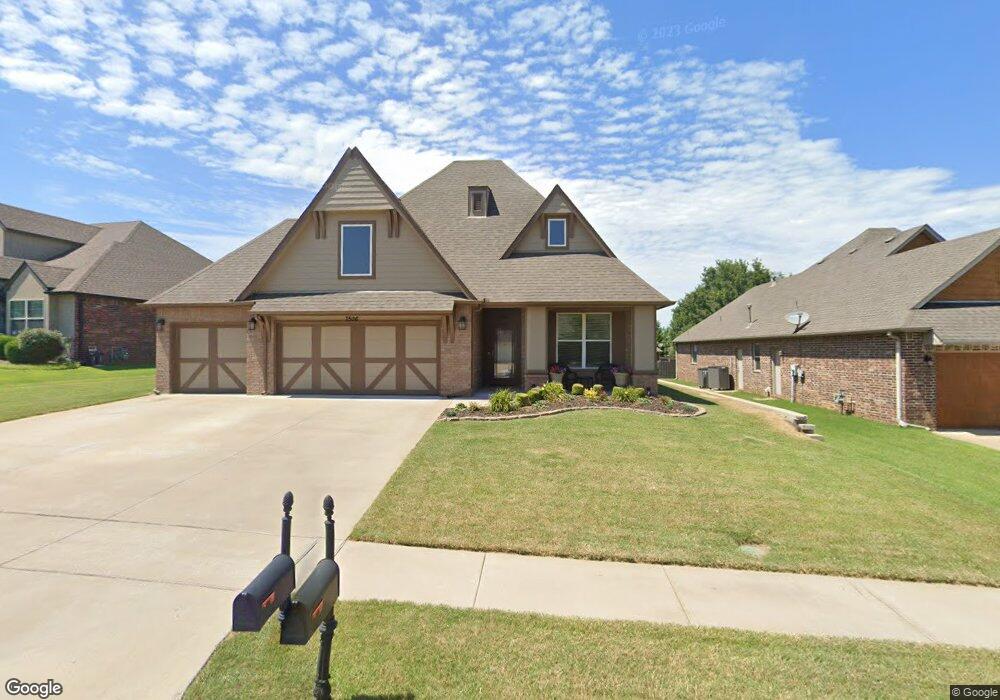 7506 E Jackson Place, Broken Arrow, OK 74014 - photo 1